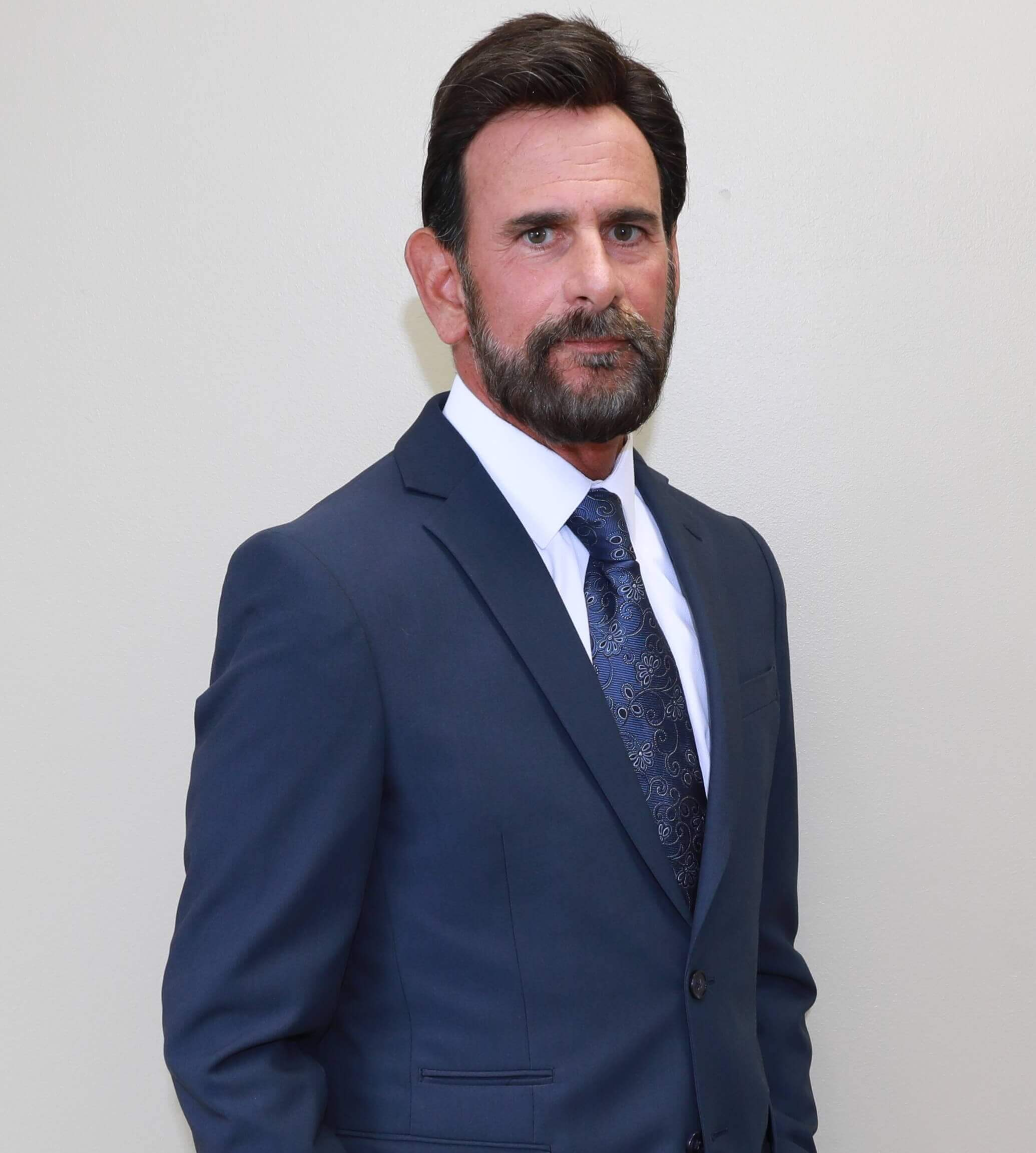 Armen G Derian